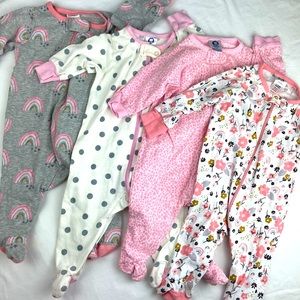Lot of four (4) Baby Girl Gerber’s 0-3 month footie onesie pajamas